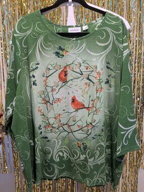 Ladies' Green Cardinal Print Long Sleeve Tee by
